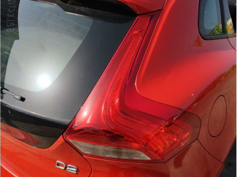 Recambio de piloto trasero derecho para volvo v40 kinetic referencia OEM IAM   