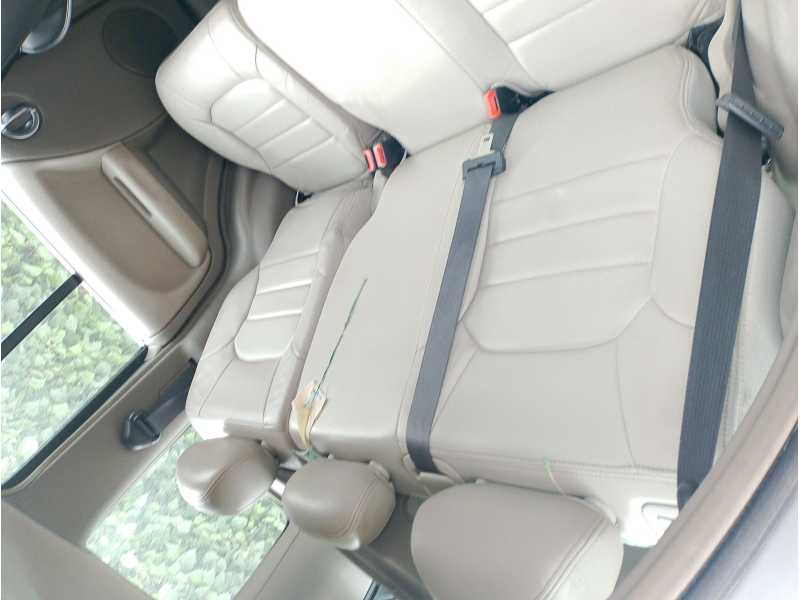 Recambio de asientos traseros para jeep cherokee (kj) 2.5 crd 4x4 referencia OEM IAM   