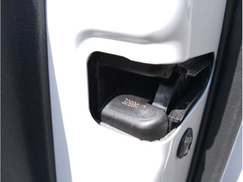 Recambio de cerradura puerta delantera derecha para land rover range rover velar velar referencia OEM IAM   