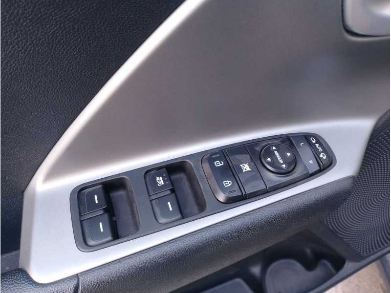 Recambio de mando elevalunas delantero izquierdo para kia niro referencia OEM IAM 93570G5310  