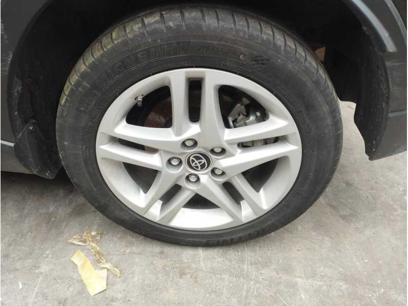 Recambio de llanta para toyota c-hr hybrid advance referencia OEM IAM   