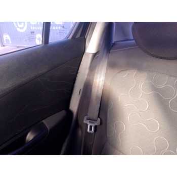 CINTURON SEGURIDAD TRASERO DERECHO 
