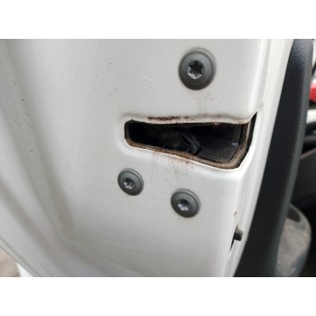 CERRADURA PUERTA TRASERA IZQUIERDA 