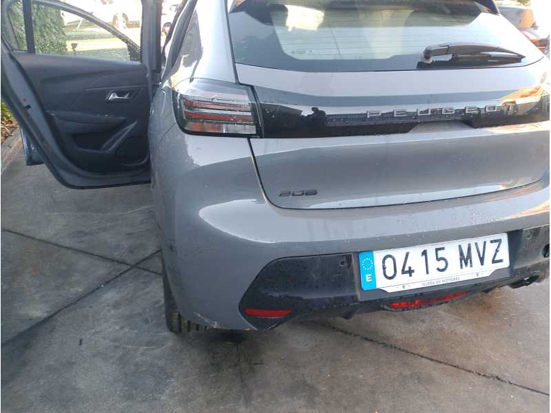 Recambio de paragolpes trasero para peugeot 208 ii (ub_, up_, uw_, uj_) 1.2 puretech 100 referencia OEM IAM   