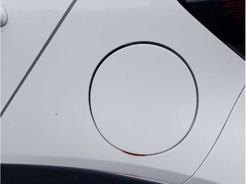 Recambio de tapa exterior combustible para toyota aygo x-cite referencia OEM IAM   