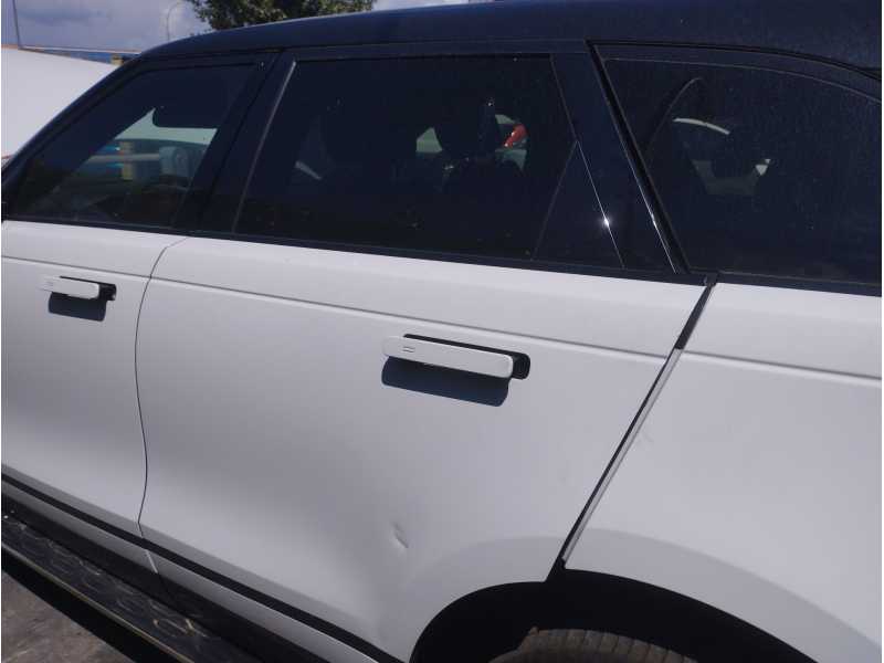 Recambio de puerta trasera izquierda para land rover range rover velar velar referencia OEM IAM   