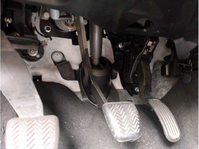 Recambio de pedal freno para toyota aygo x-cite referencia OEM IAM   
