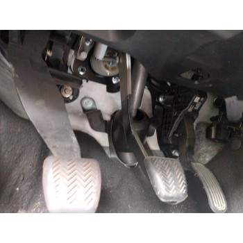 PEDAL ACELERADOR 