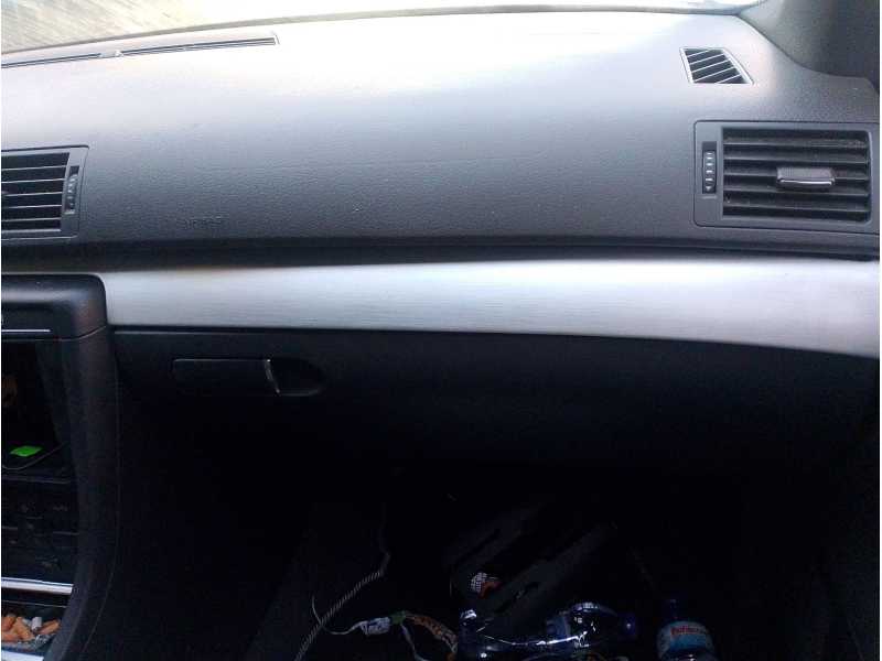 Recambio de guantera para audi a4 b7 avant (8ed) 2.0 tdi referencia OEM IAM 8K18570356PS  