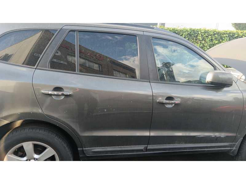 Recambio de puerta trasera derecha para hyundai santa fé i (sm) 2.4 16v referencia OEM IAM 770042B020  