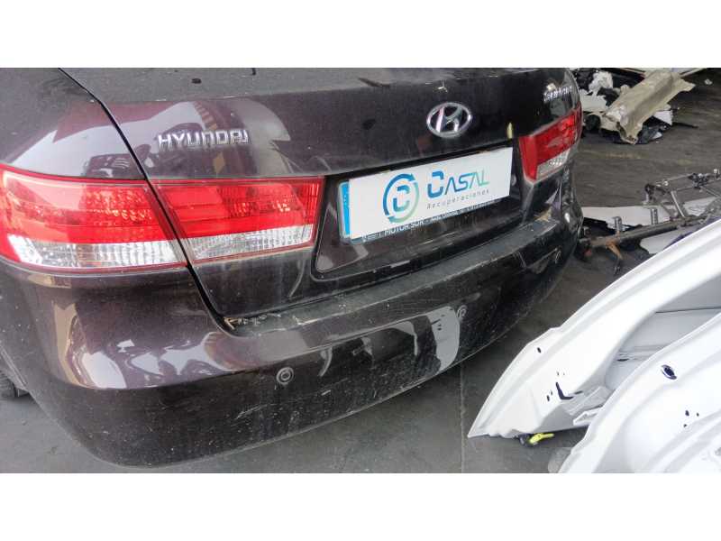 Recambio de paragolpes trasero para hyundai sonata (nf) 2.4 style referencia OEM IAM 866103K010  