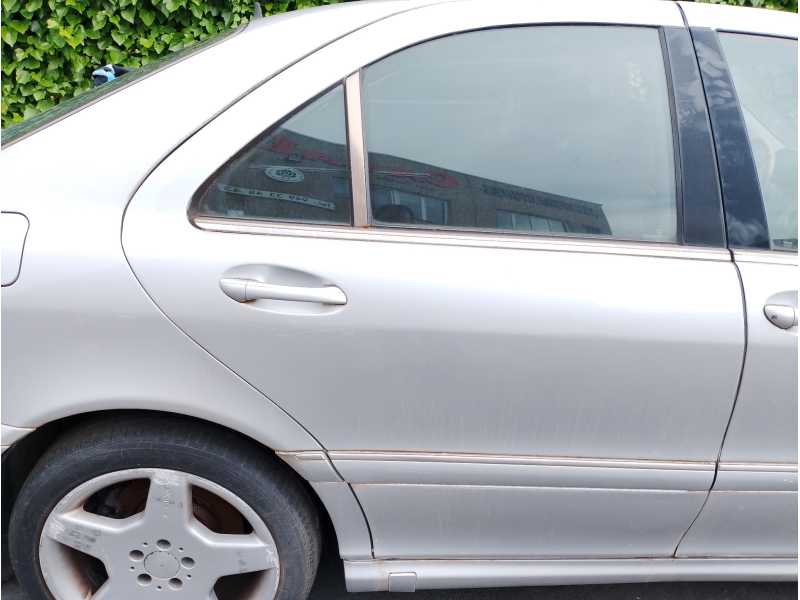 Recambio de puerta trasera derecha para mercedes-benz clase s (w220) berlina 320 cdi (220.025) referencia OEM IAM   