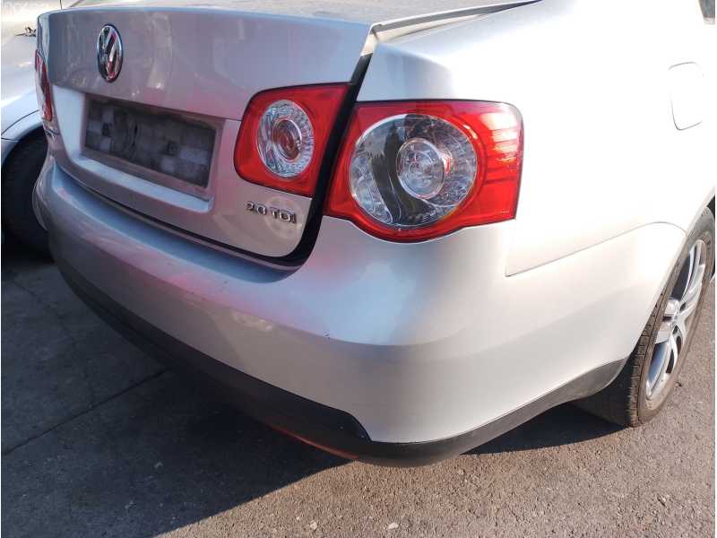 Recambio de paragolpes trasero para volkswagen jetta iii (1k2) 2.0 tdi referencia OEM IAM   