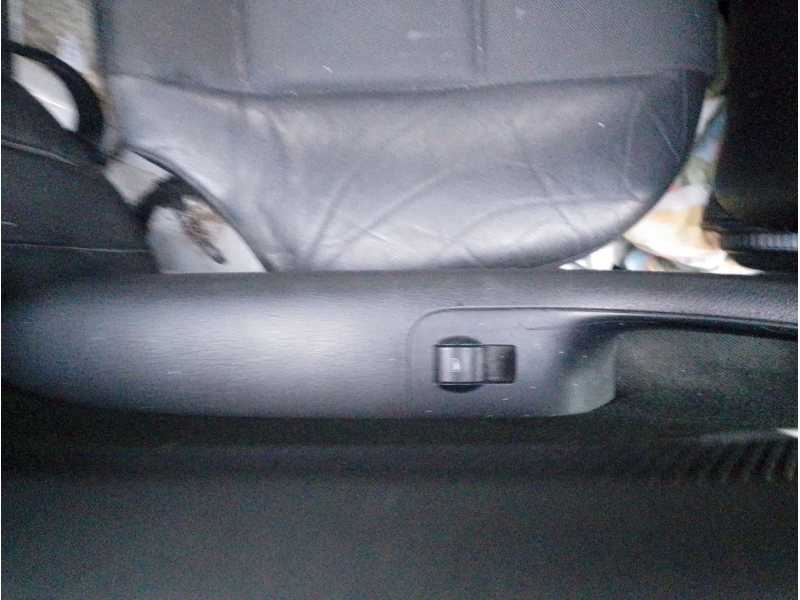 Recambio de mando elevalunas trasero derecho para audi a4 b7 avant (8ed) 2.0 tdi referencia OEM IAM 8E0959855  