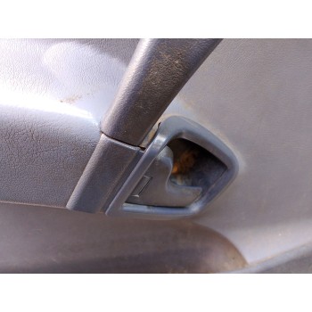 CERRADURA PUERTA DELANTERA IZQUIERDA A6387200435 
