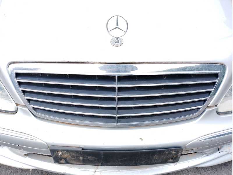 Recambio de rejilla delantera para mercedes-benz clase s (w220) berlina 320 cdi (220.025) referencia OEM IAM   