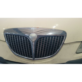 REJILLA DELANTERA 735384149 