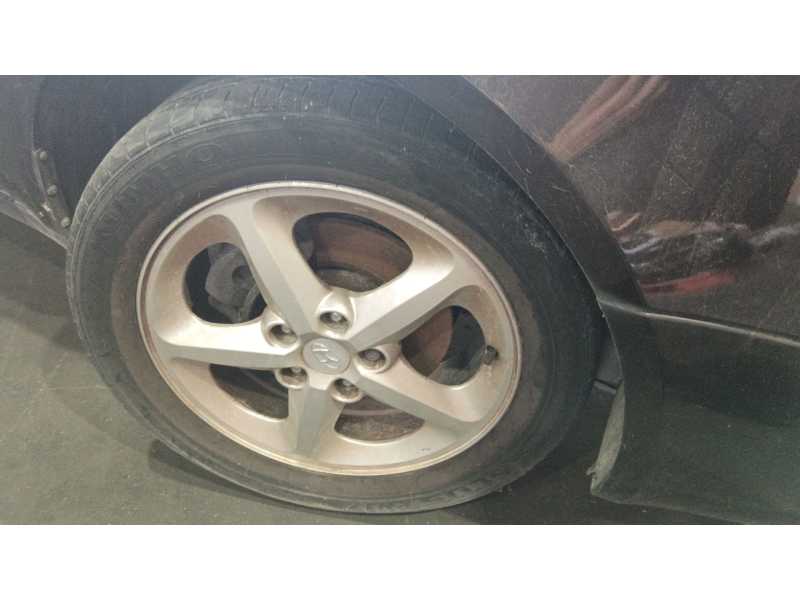 Recambio de pinza freno delantera derecha para hyundai sonata (nf) 2.4 style referencia OEM IAM 581903KA10  
