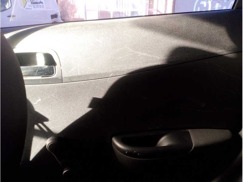 Recambio de guarnecido puerta trasera derecha para hyundai i20 i (pb, pbt) 1.2 referencia OEM IAM   