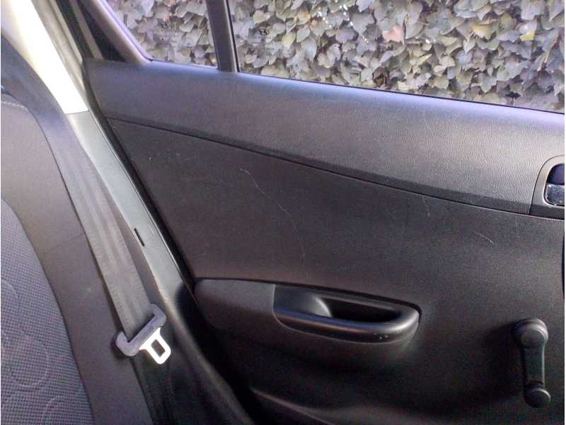 Recambio de guarnecido puerta trasera izquierda para hyundai i20 i (pb, pbt) 1.2 referencia OEM IAM   