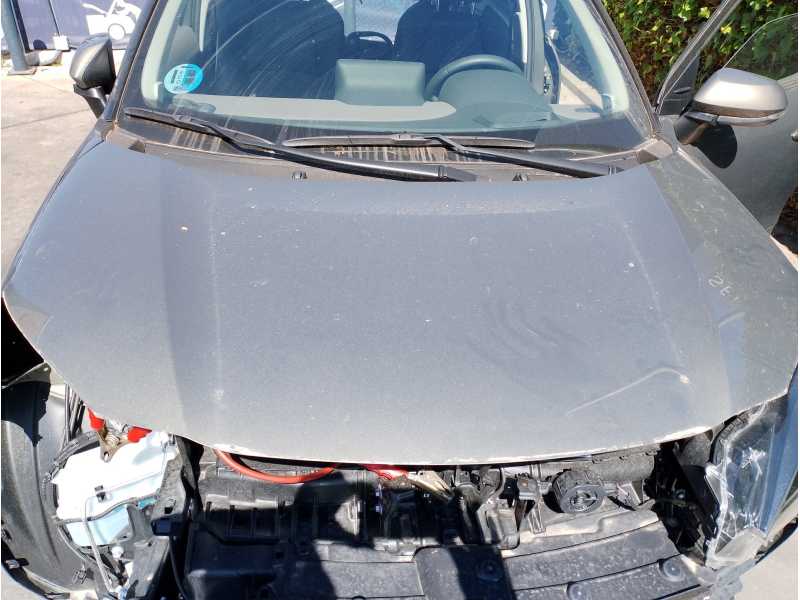Recambio de capot para toyota yaris hybrid active referencia OEM IAM   
