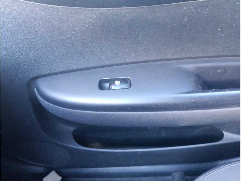 Recambio de mando elevalunas delantero derecho para hyundai i20 i (pb, pbt) 1.2 referencia OEM IAM   