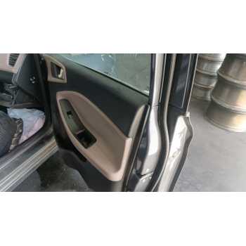 ELEVALUNAS DELANTERO DERECHO 82404C7010 
