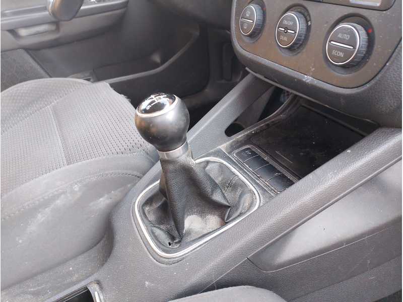 Recambio de palanca cambio para volkswagen jetta iii (1k2) 2.0 tdi referencia OEM IAM   