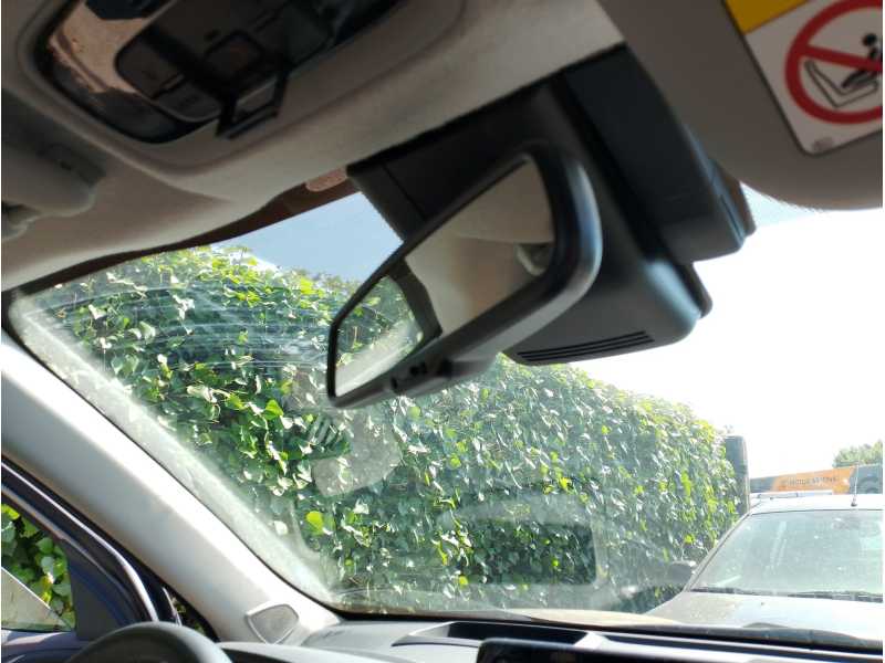 Recambio de espejo interior para toyota yaris hybrid active referencia OEM IAM   