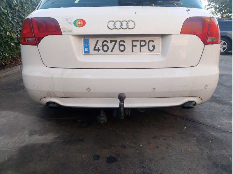 Recambio de paragolpes trasero para audi a4 b7 avant (8ed) 2.0 tdi referencia OEM IAM 8E9807303A  