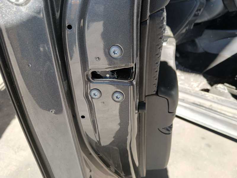 Recambio de cerradura puerta delantera izquierda para toyota c-hr (_x1_) 1.8 hybrid (zyx10_, zyx11_) referencia OEM IAM 69040024