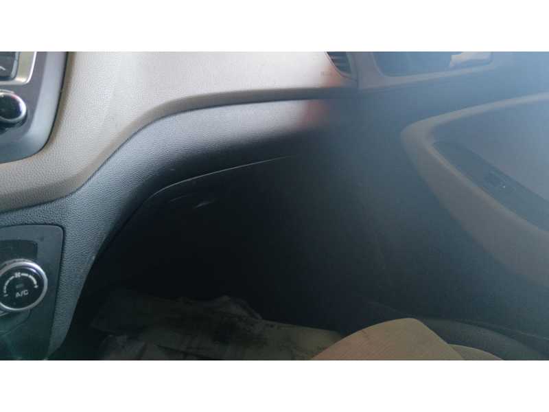 Recambio de guantera para hyundai i20 ii (gb, ib) 1.4 crdi referencia OEM IAM 84540C8100TRY  