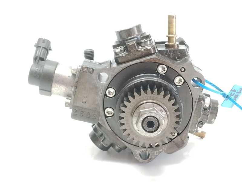 Recambio de bomba inyeccion para nissan qashqai (j11) 360 referencia OEM IAM 1670000Q1T BOSCH 0445010250 / 167002972R 