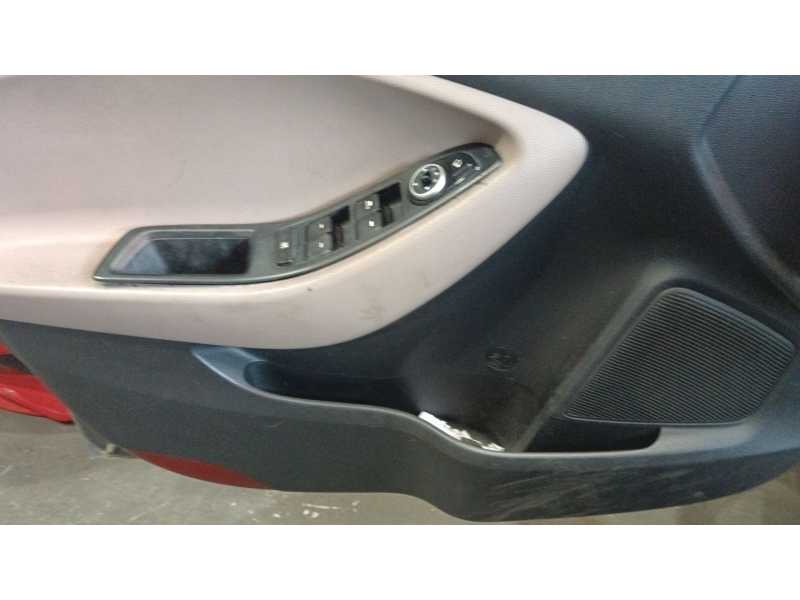 Recambio de mando elevalunas delantero izquierdo para hyundai i20 ii (gb, ib) 1.4 crdi referencia OEM IAM 93570C81204X  