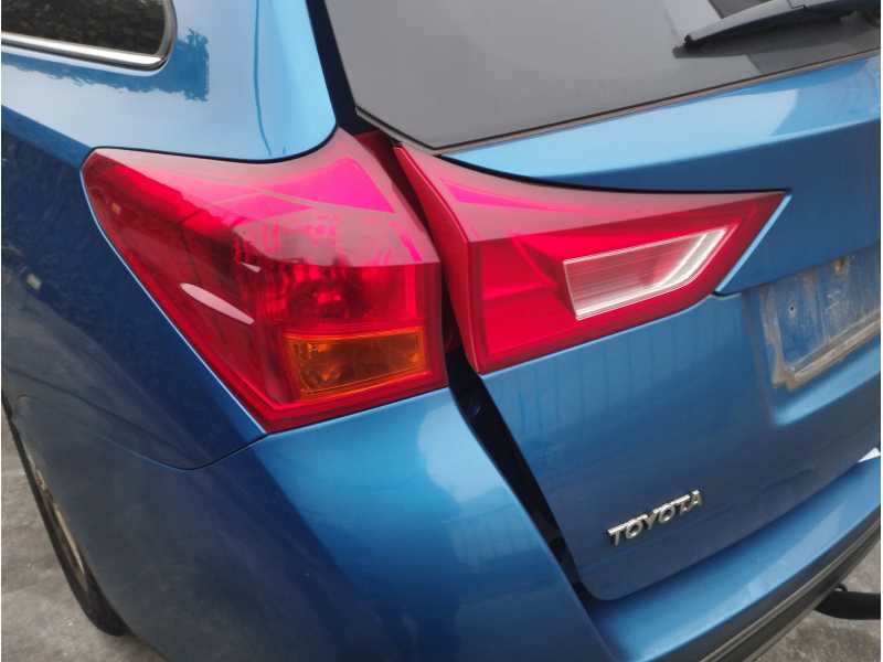 Recambio de piloto trasero izquierdo para toyota auris touring sports (e18) 2.0 d-4d cat referencia OEM IAM   