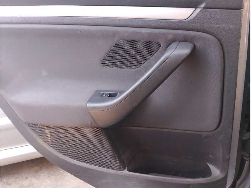 Recambio de mando elevalunas trasero izquierdo para volkswagen jetta iii (1k2) 2.0 tdi referencia OEM IAM   