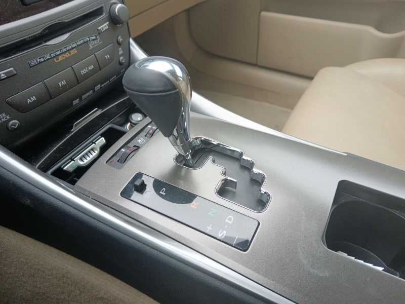 Recambio de palanca cambio para lexus is ii (_e2_) 250 (gse20) referencia OEM IAM 3355053200  