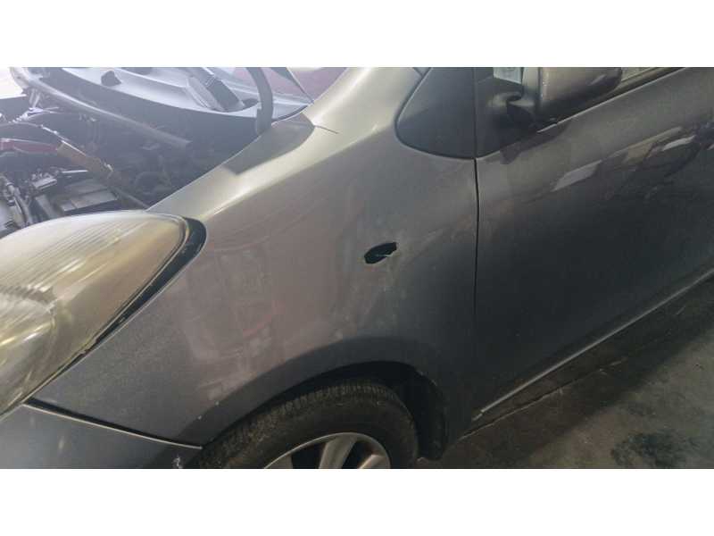 Recambio de aleta delantera izquierda para toyota yaris (_p9_) 1.4 d-4d (nlp90_) referencia OEM IAM 5381252210  