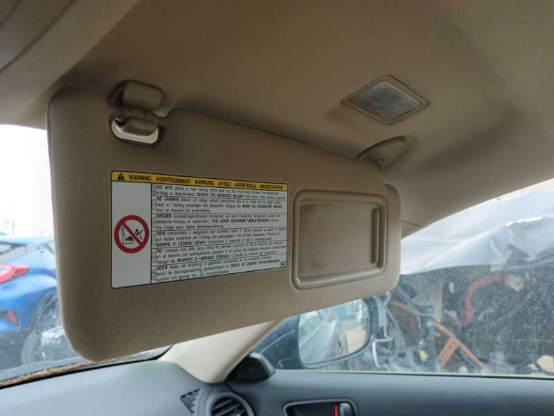 Recambio de parasol derecho para lexus is ii (_e2_) 250 (gse20) referencia OEM IAM 7431053180A0  