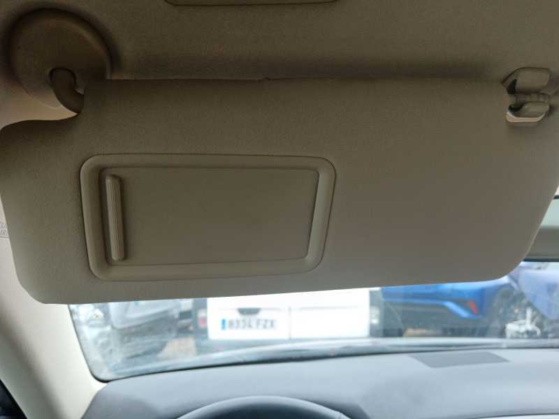 Recambio de parasol izquierdo para lexus is ii (_e2_) 250 (gse20) referencia OEM IAM 7431053180A0  