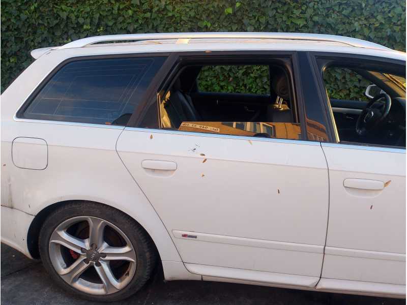 Recambio de puerta trasera derecha para audi a4 b7 avant (8ed) 2.0 tdi referencia OEM IAM 8E0833052J  