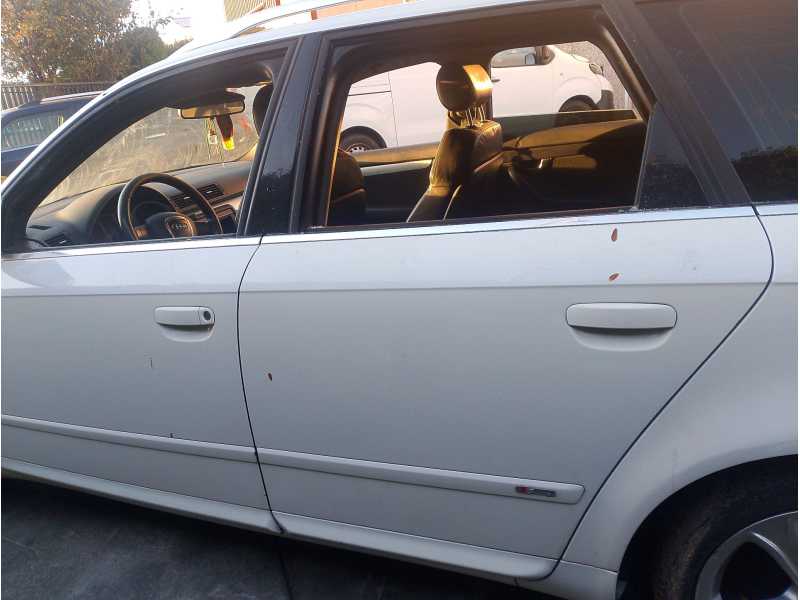 Recambio de puerta trasera izquierda para audi a4 b7 avant (8ed) 2.0 tdi referencia OEM IAM 8E0833051J  