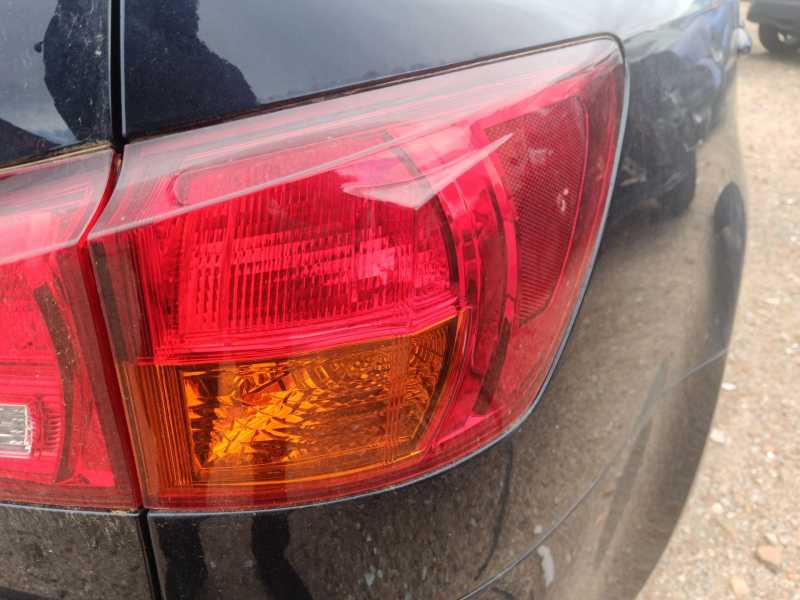 Recambio de piloto trasero derecho para lexus is ii (_e2_) 250 (gse20) referencia OEM IAM 8155153162  