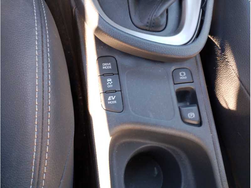 Recambio de modulo electronico para toyota yaris hybrid active referencia OEM IAM   