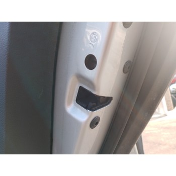 CERRADURA PUERTA TRASERA DERECHA 