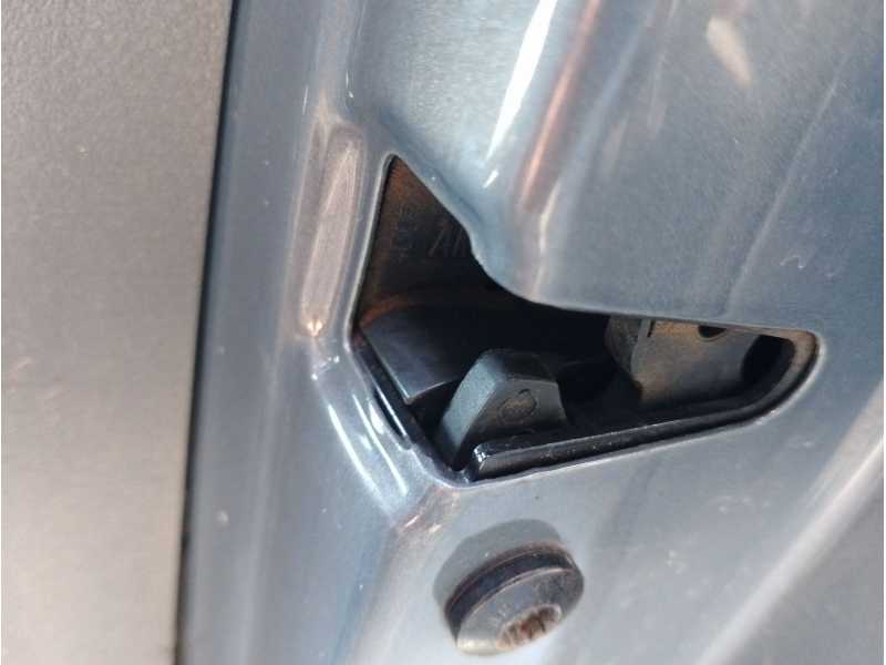 Recambio de cerradura puerta trasera derecha para volkswagen touran (1t1, 1t2) 1.6 referencia OEM IAM   