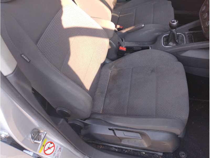 Recambio de juego asientos completo para volkswagen jetta iii (1k2) 2.0 tdi referencia OEM IAM   