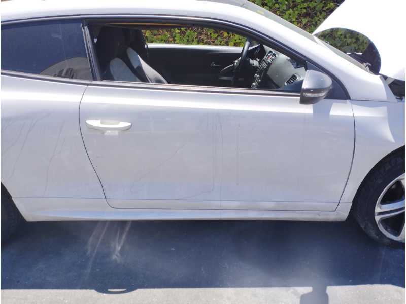 Recambio de puerta delantera derecha para volkswagen scirocco (137) 1.4 tsi hurricane (90 kw) referencia OEM IAM   