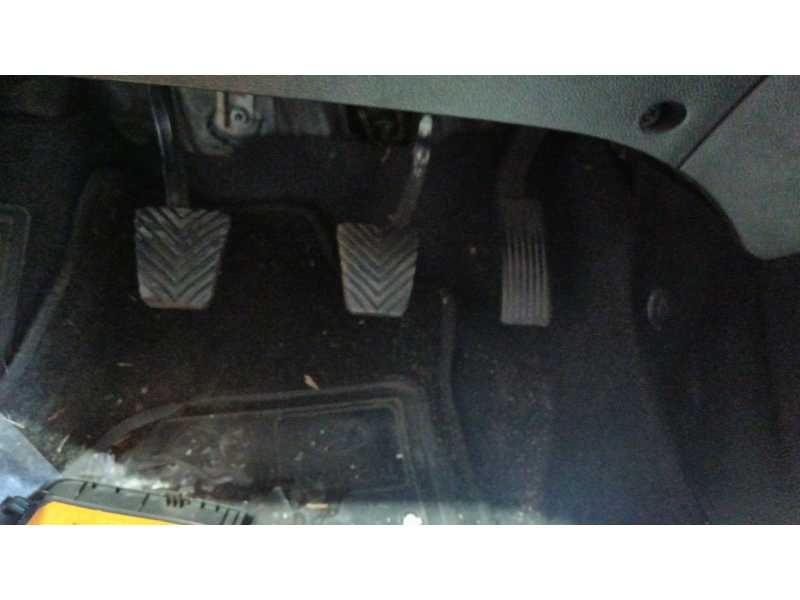 Recambio de potenciometro pedal para hyundai i20 ii (gb, ib) 1.4 crdi referencia OEM IAM 32700B9010  