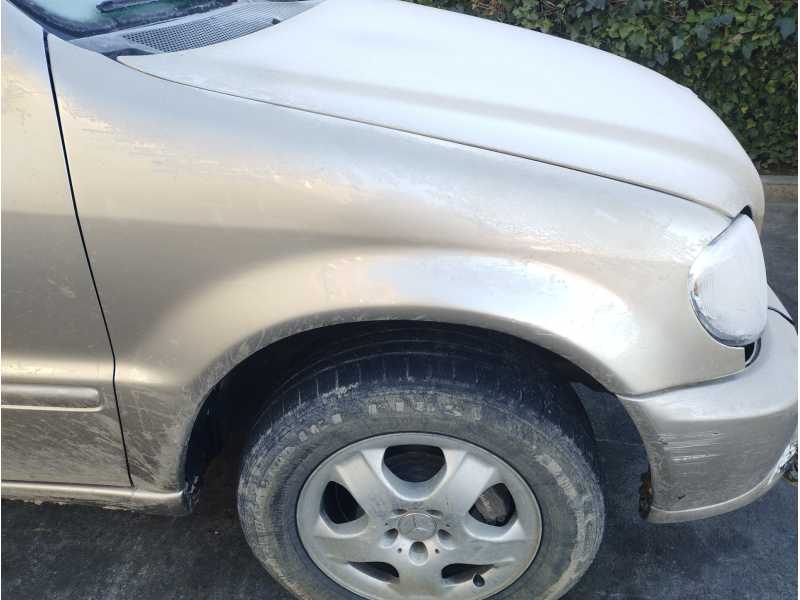Recambio de aleta delantera derecha para mercedes-benz clase m (w163) 2.7 cdi 20v cat referencia OEM IAM   